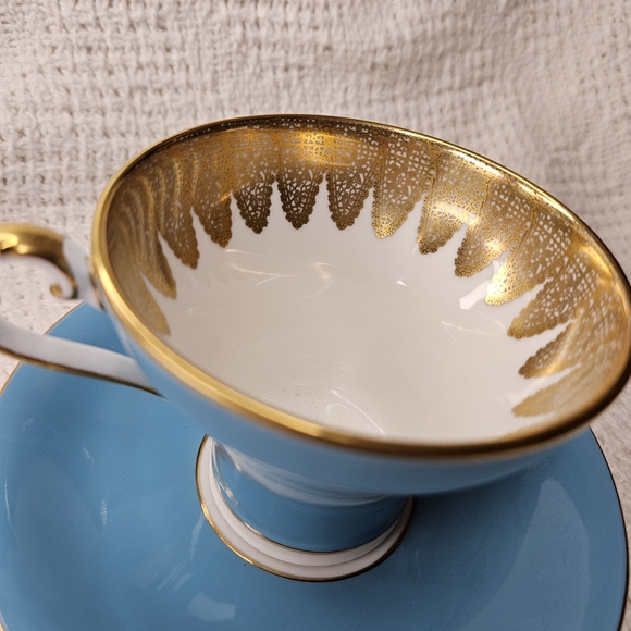 Aynsley England Turquoise Vintage Teacup Saucer Gold Filigree Corset Design RARE - Picture 11 of 16